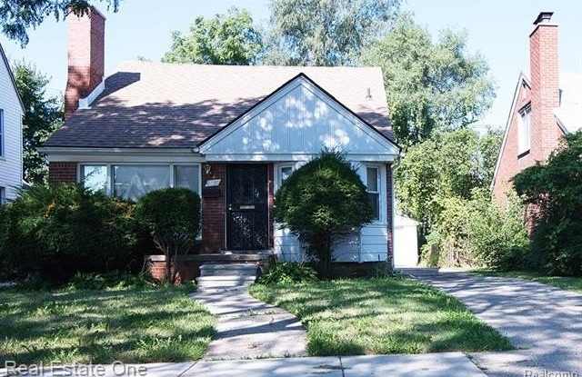 8035 PINEHURST Street photos photos