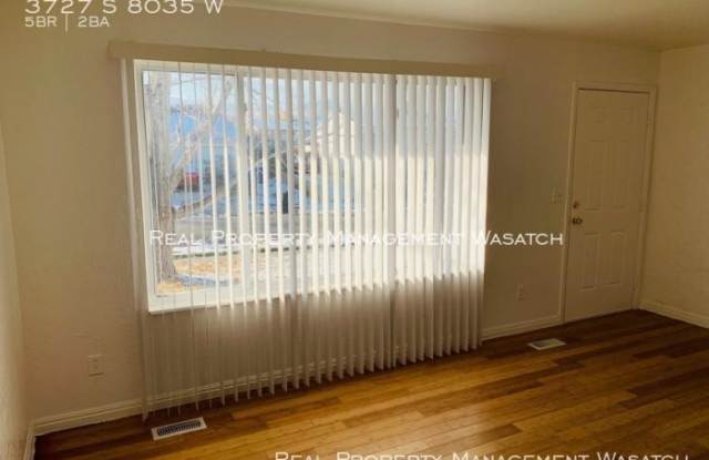 3727 S 8035 W Gallery 3