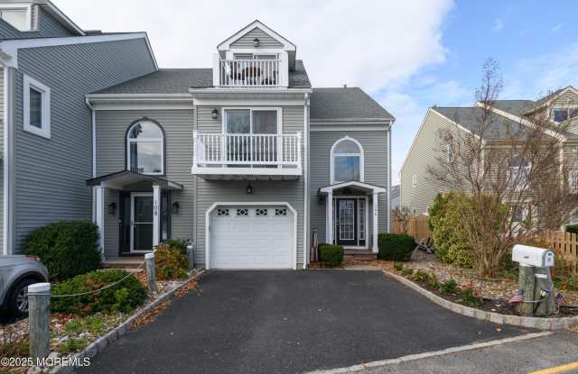 106 Marina Bay Court - 106 Marina Bay Court, Highlands, NJ 07732