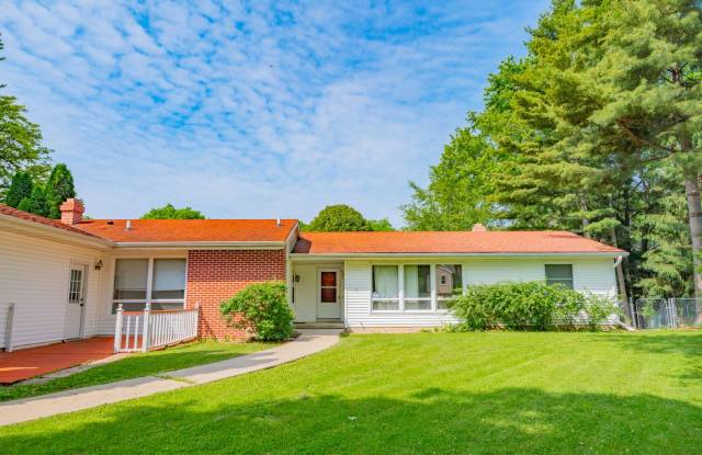 20 Brompton Cir photos photos