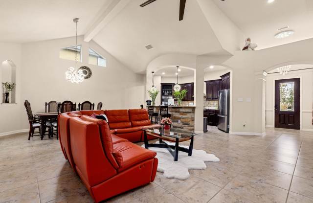 15517 Echo Ln - 15517 Echo Lane, Selma, TX 78154