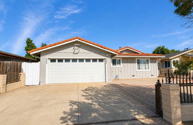 Welcome to this stunning 3 bedroom, 2 bathroom home located in Fremont photos photos