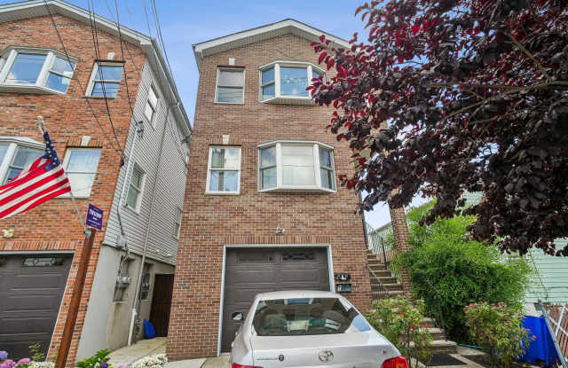 353 SIP AVE - 353 Sip Avenue, Jersey City, NJ 07306