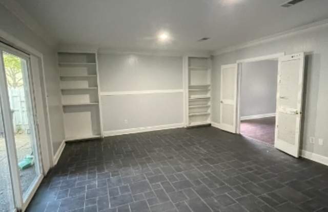 7801 St Charles Ave Unit 1 Gallery 2