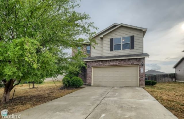 656 Community Drive - 656 Community Drive, New Braunfels, TX 78132