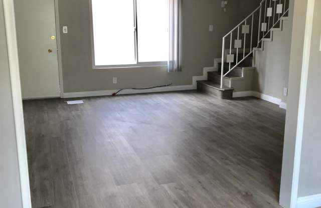 1541 College View Drive Gallery 2