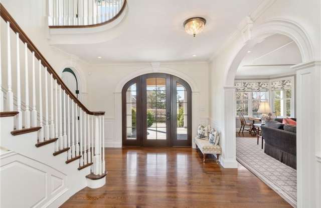 271 Carnegie Harbor Drive Gallery 3