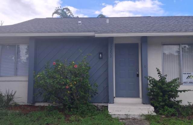 Exceptional Fully Remodeled 2-Bedroom, 2-Bath Duplex in University Place photos photos