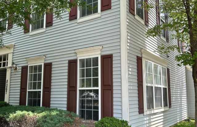 8067 GATEHOUSE RD #8 photos photos