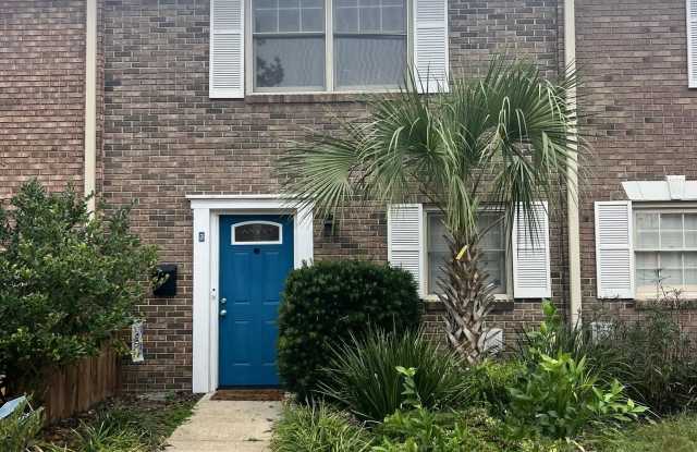 1000 Holland Drive unit: 3 photos photos 1000 Holland Drive unit: 3 photos photos