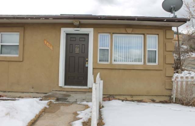 Move in ready home For Rent on Busch Ave photos photos