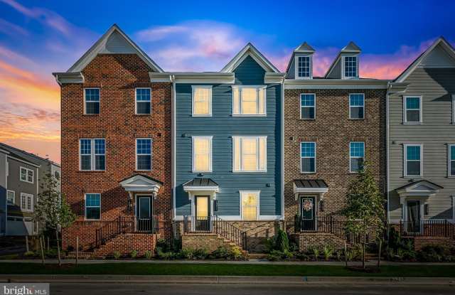 10611 SUNDRIDGE ST photos photos