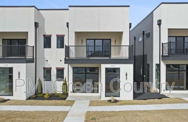 134 East Elgin Street - 134 East Elgin Street, Broken Arrow, OK 74012 134 East Elgin Street - 134 East Elgin Street, Broken Arrow, OK 74012