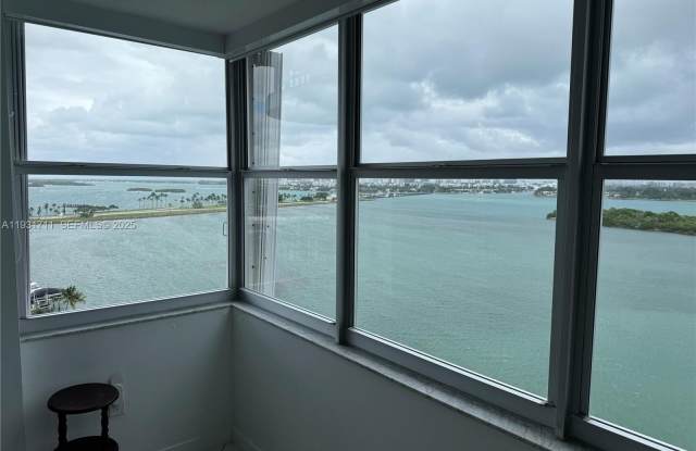 11930 N Bayshore Dr photos photos 11930 N Bayshore Dr photos photos