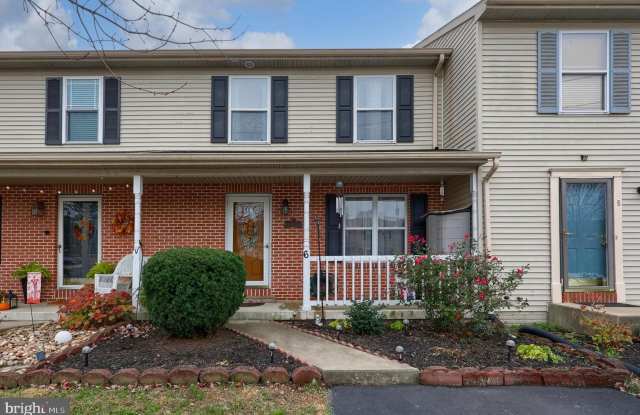 6 Tiffany Lane - 1 photos photos