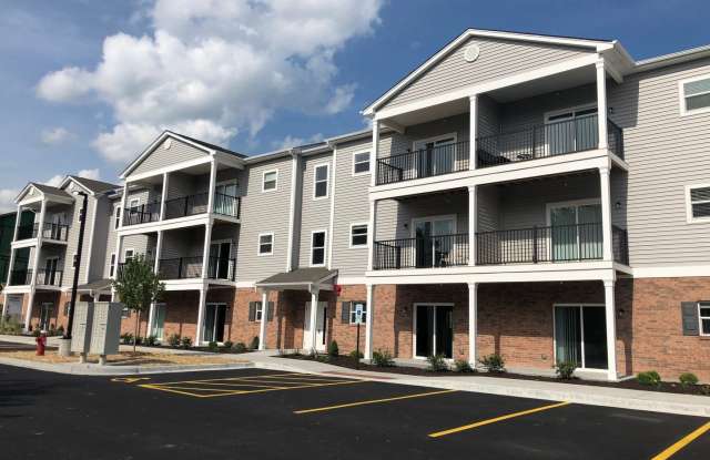 855 E Main Street unit: 2A - 855 East Main Street, East Dundee, IL 60118