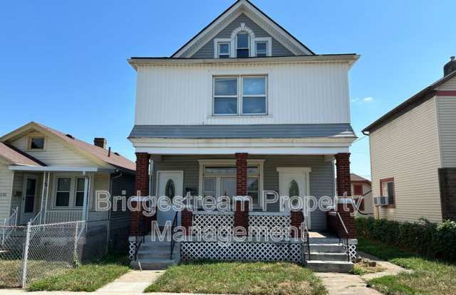 330 Alaska St photos photos