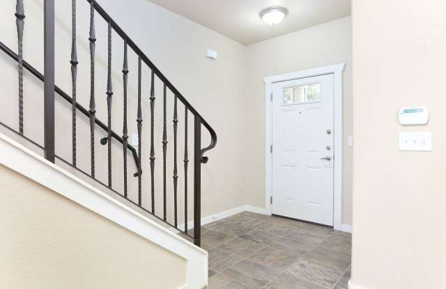 213 Circle Court Gallery 4