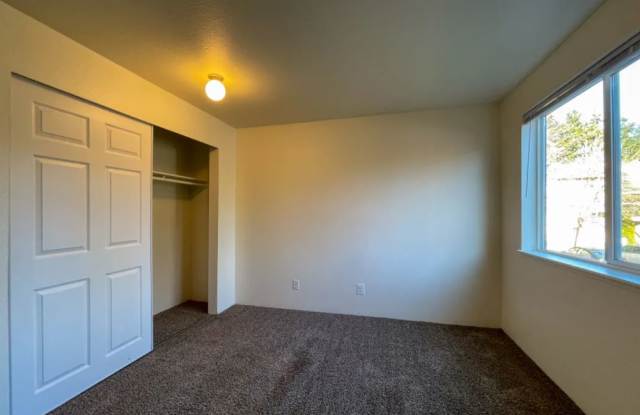 Sandpiper Apartments Gallery 2