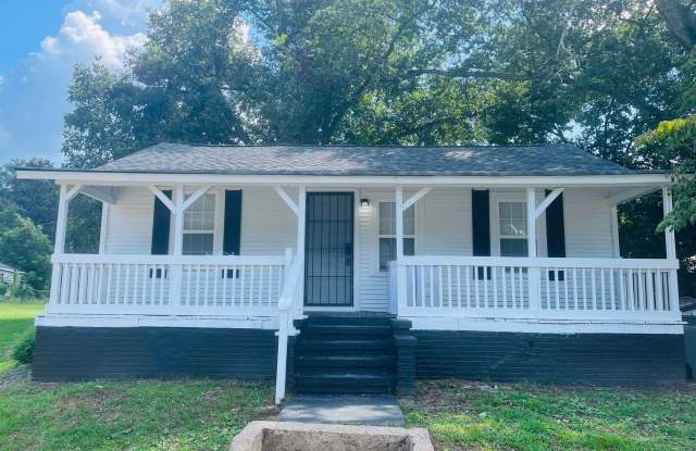 Fully renovated, 2 bed, 1 full bath, New LVP, new paint, W/D hookups, mew appliances! Must see! photos photos