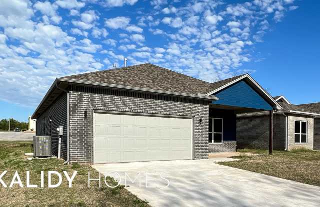 625 Remington Avenue - 625 Remington Avenue, Jones, OK 73049 625 Remington Avenue - 625 Remington Avenue, Jones, OK 73049