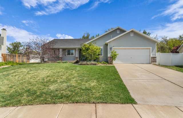 441 S 250 W photos photos