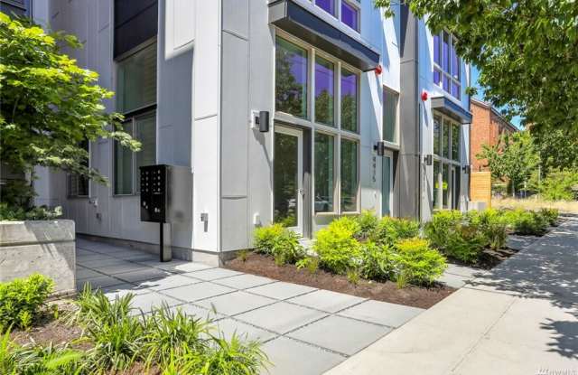 4415 42nd Avenue Southwest Gallery 1