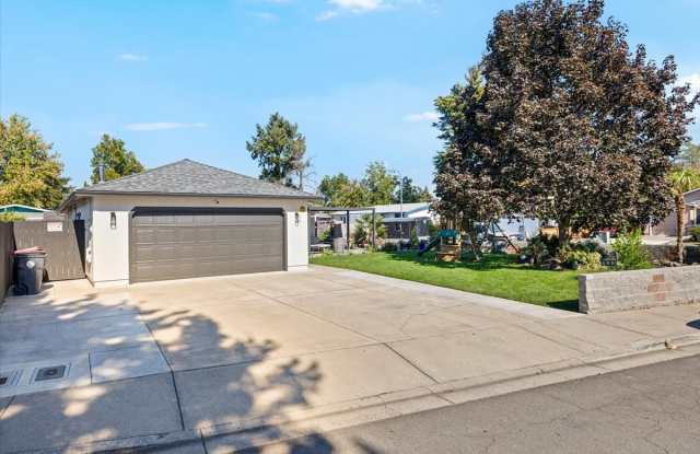 469 Mace Road Gallery 3
