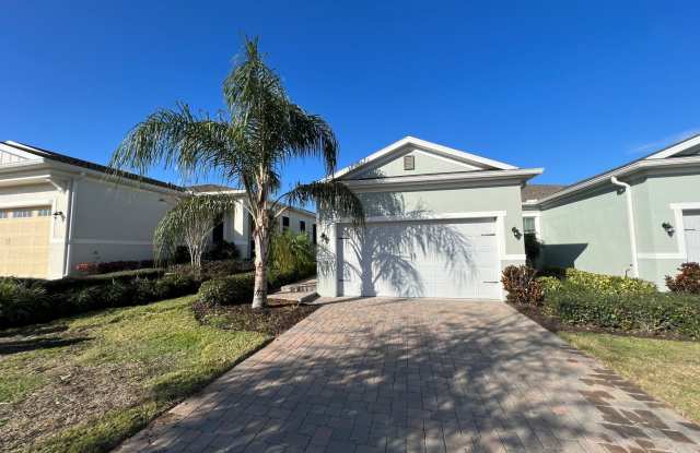 55+ community in Four Seasons of Orlando 2 bedroom, 2 bathroom, with a 2 stall attached garage on a golf course photos photos