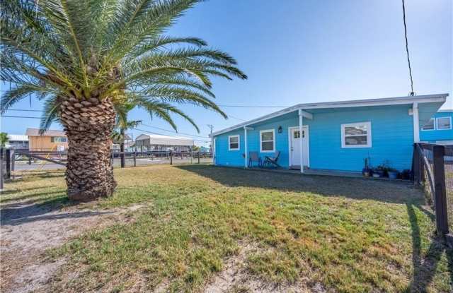 622 S Sandpiper Gallery 2