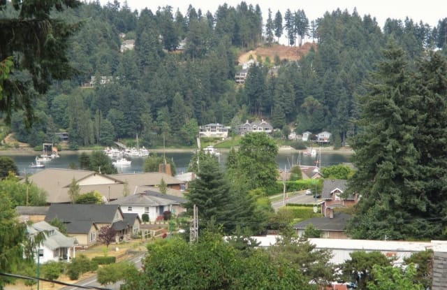 3918 Rosedale St NW - 3918 Rosedale Street Northwest, Gig Harbor, WA 98335