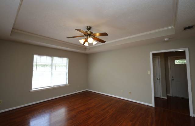 4116 Hamilton Circle Gallery 3