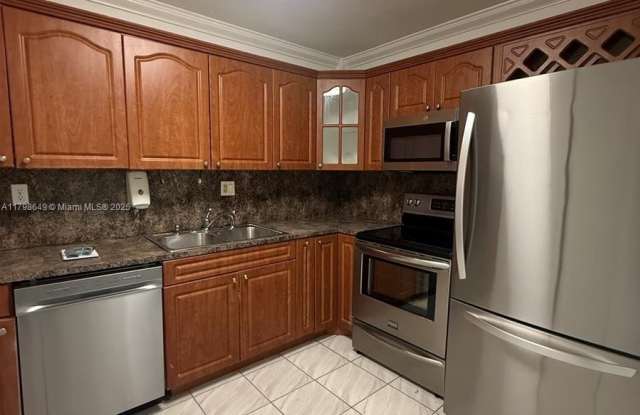 12831 SW 43rd Dr photos photos