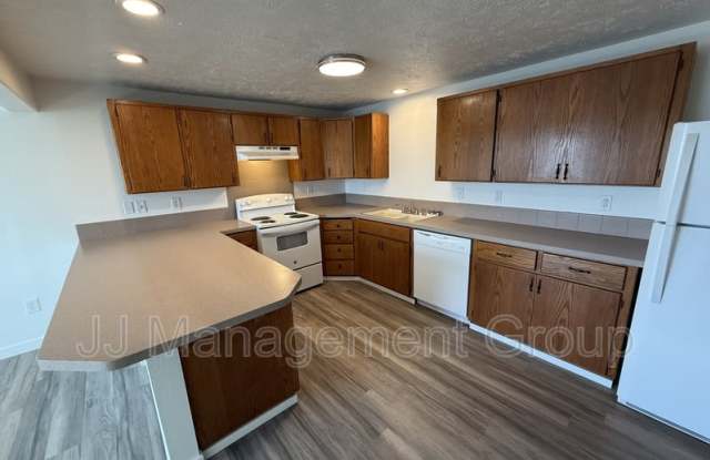 1231 2nd Street - 1231 2nd Street, Cheney, WA 99004