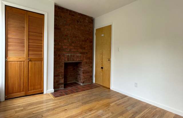 318 East 77th Street Gallery 4