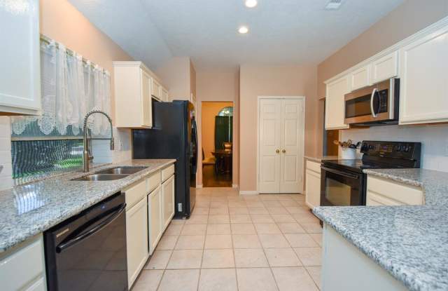 9318 Sundew Court Gallery 4