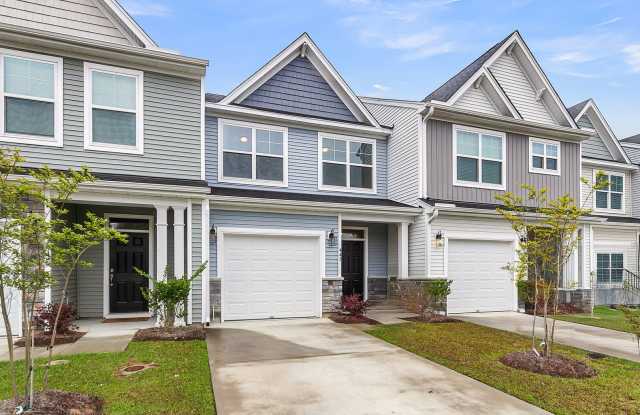 Move-In Ready Home in the Heart of Goose Creek Gallery 3