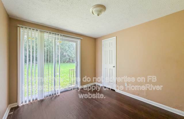 9525 Spottswood Rd Gallery 3