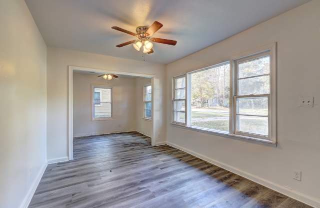 1123 George Circle Gallery 3
