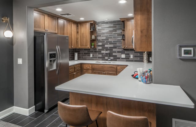 Crescent Park Apartments photos photos