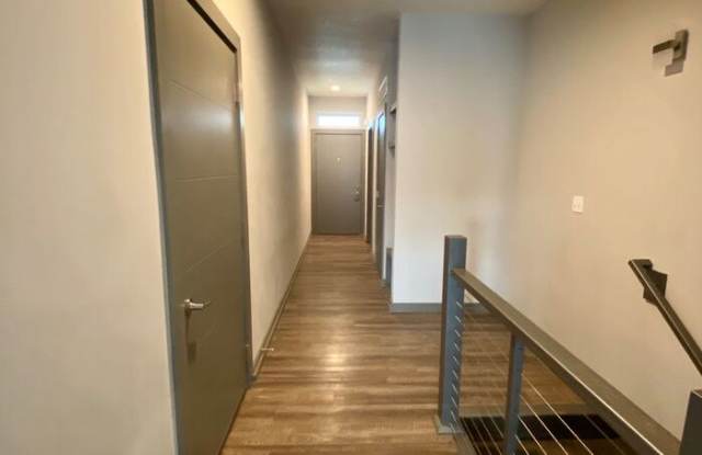 7624 North Mercier Court Gallery 3