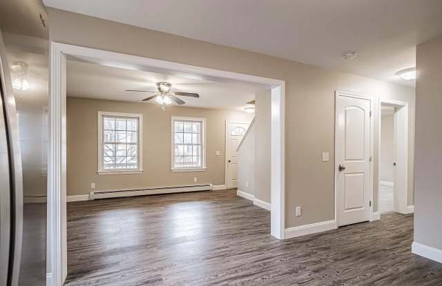 14 Hemlock Drive Gallery 3