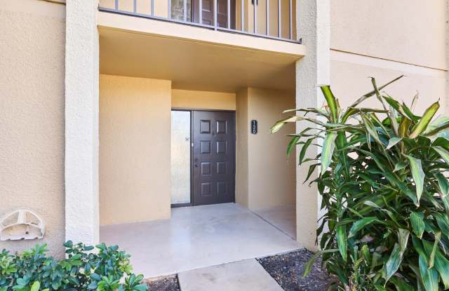 5250 Woodland Lakes Drive Gallery 4