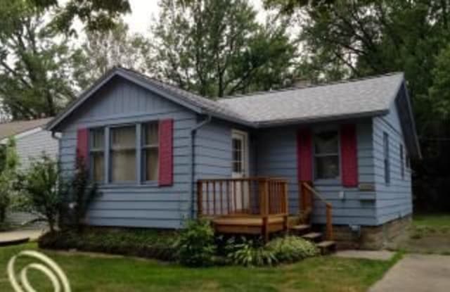 3339 Harris St - 3339 Harris Street, Ferndale, MI 48220