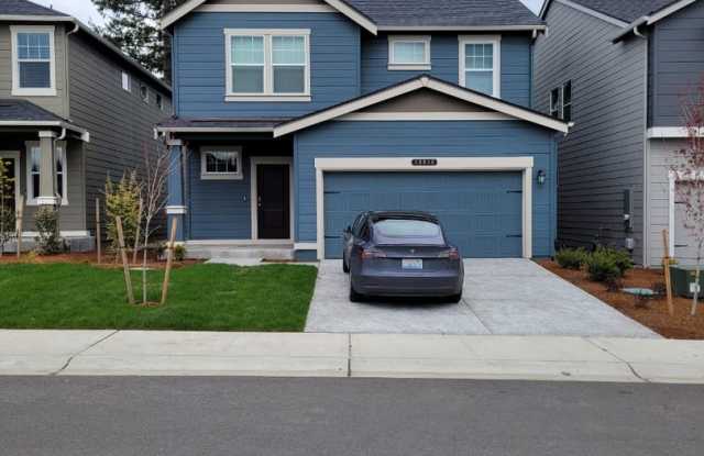 Fully Air Conditioned Almost New 4 Bedroom 2.5 house in Puyallup!! Gallery 1