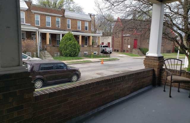 3102 CLIFTMONT Avenue Gallery 4