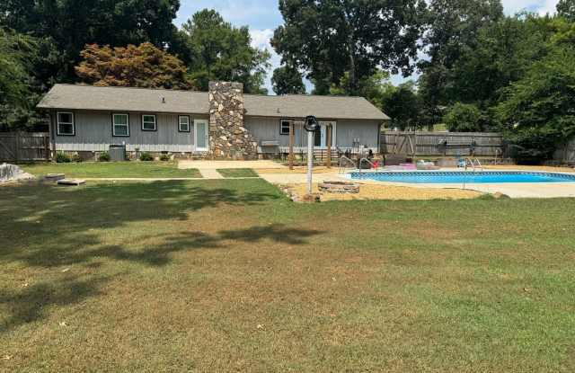 3 Bedroom Single Family Home in Cartersville with pool photos photos