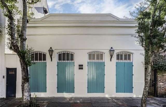 922 CHARTRES Street photos photos