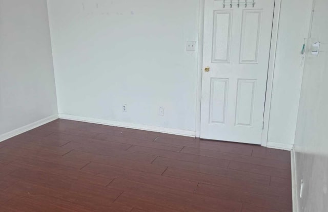 8953 W SUNRISE Boulevard Gallery 2