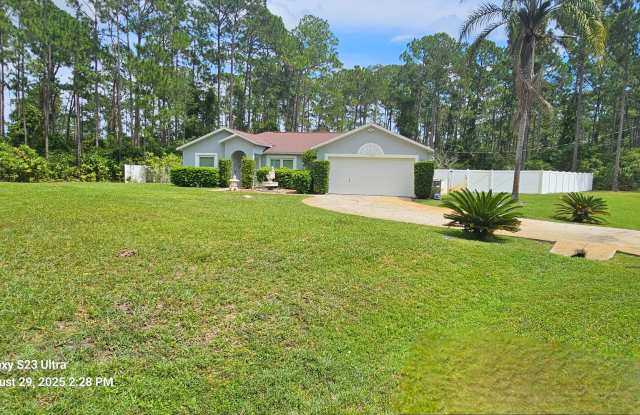 Beautiful 3/2/2 Pool Home on Oversized Lot in Quail Hollow photos photos